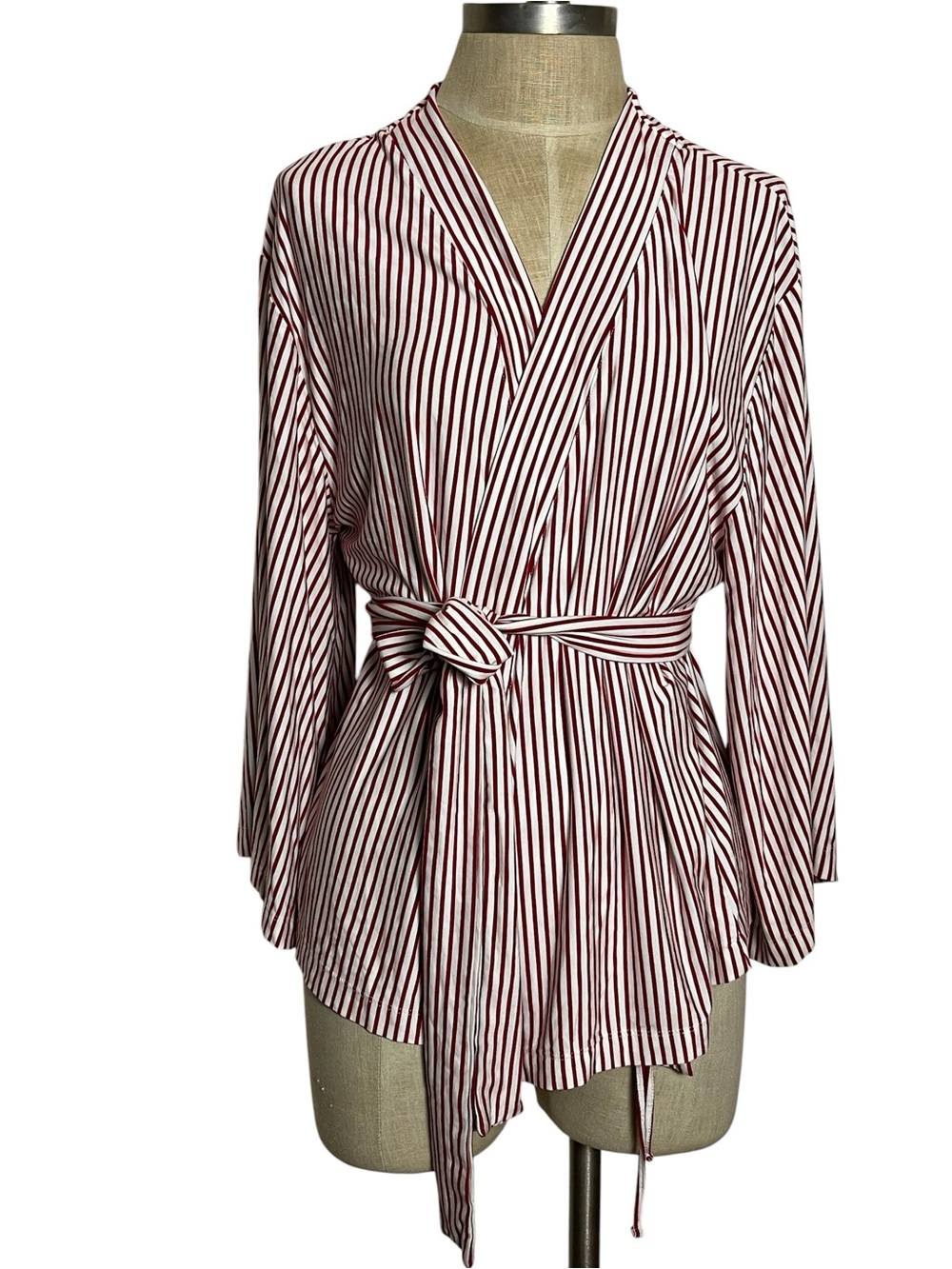 LAKE Pajama DreamModal Kimono Robe Wrap Top Red and White Striped Medium - Picture 10 of 11